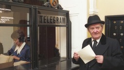 Był genialnym Rzeckim w "Lalce". Krążą legendy o tym, co powiedział w "Misiu z okienka"