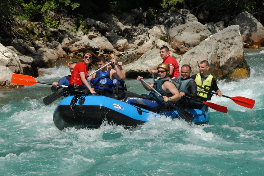 Duh zajedništva u kompaniji jača se i kroz druženja