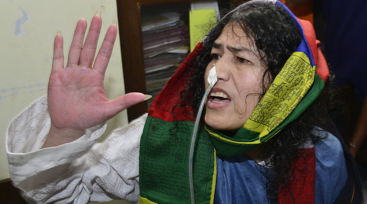 Az indiai Irom Sarmila Csanu 16 év után abbahagyta az éhségsztrájkot -  Fotó: MTI