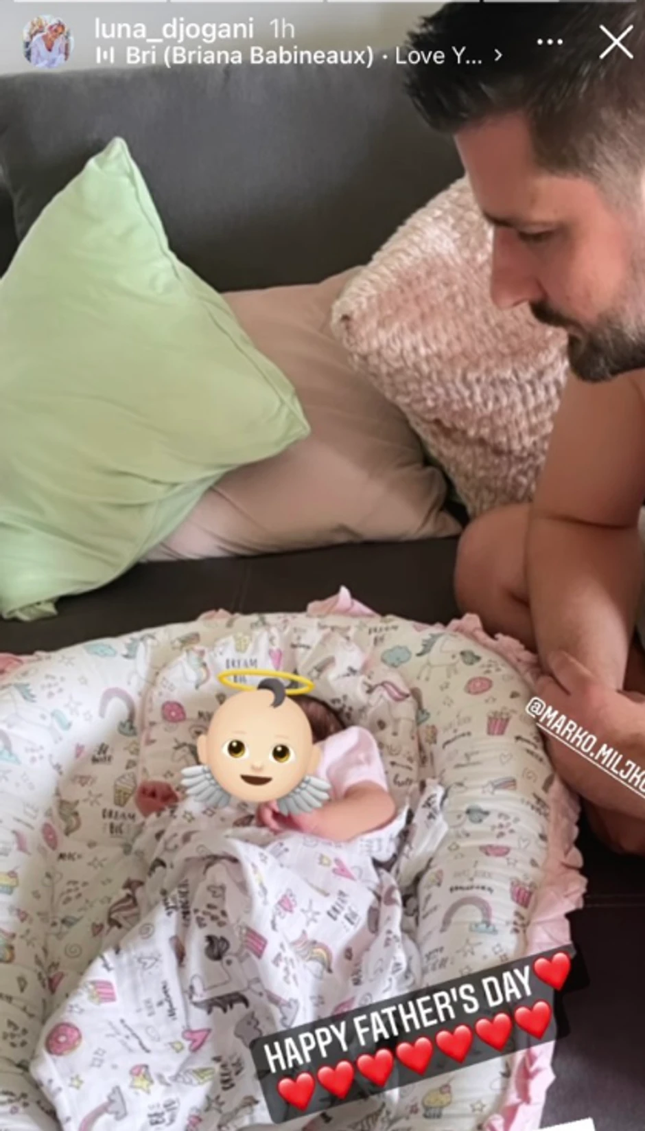 Luna slikala Marka sa njihovom ćerkom