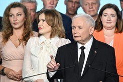 Kaczyński prosi o wpłaty na konto PiS. 'Potrzebujemy pomocy finansowej'