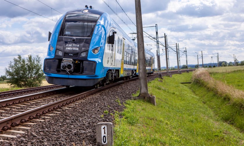 Katowice. Elfy2 dla Kolei Śląskich przyjadą z opóźnieniem