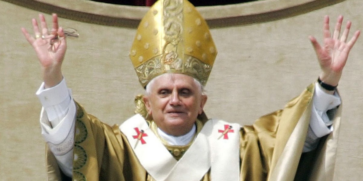 Papież Benedykt XVI się żegna