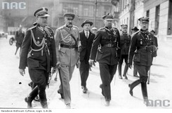 'Stalin doceniał Piłsudskiego'. Prof. Mariusz Wołos o marszałku w sowieckich raportach [ROZMOWA DZIENNIK.PL]