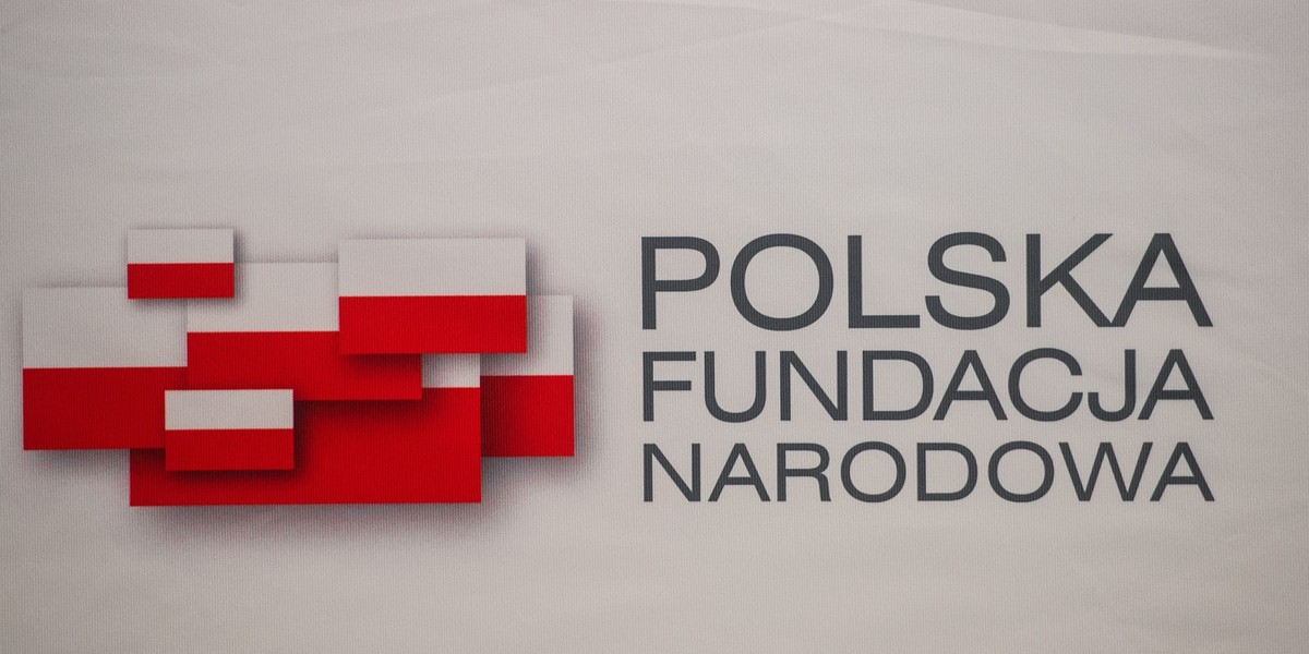 W 2017 roku Polska Fundacja Narodowa niemal połowę swoich wydatków przeznaczyła na kampanię "Sprawiedliwe Sądy". Ponad trzy razy więcej niż na stypendia dla młodych sportowców.