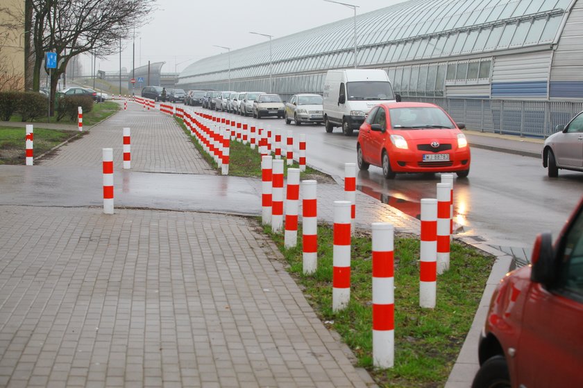 Słupki zablokowały wjazd na osiedle