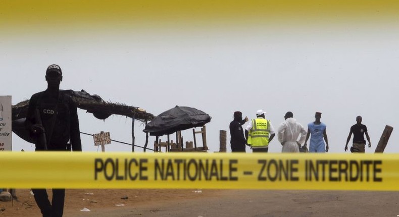 A police cordon is seen while Ivorian police prepare to inspect the area of the hotel Etoile du Sud following an attack by gunmen from al Qaeda's North African branch, in Grand Bassam, Ivory Coast, March 14, 2016. 