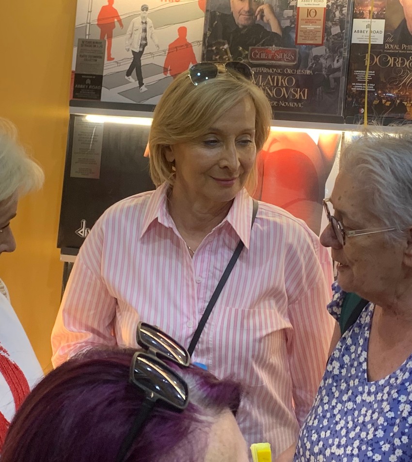 Vesna Radosavljević