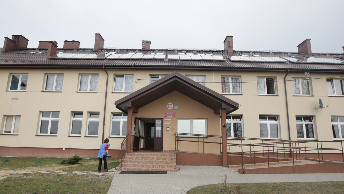 Policja i prokuratura sprawdzają, czy w ośrodku dla nieletnich w Rembowie doszło do molestowania seksualnego - donosi "Gazeta Wyborcza".