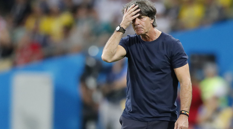 Joachim Löw megint lebukott, foghatja a fejét / Fotó: MTI/AP/Frank Augstein