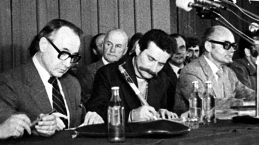 VX2ktkqTURBXy9kNzFmMjEwYTk0MTRhOTVkMGEwM