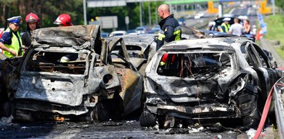 Spłonęli w aucie pod Szczecinem. Ruszyła zbiórka na pogrzeb rodziny