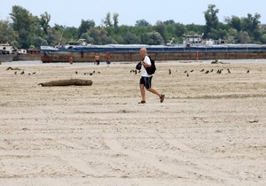 Nizak vodostaj Dunava kod Novog Sada