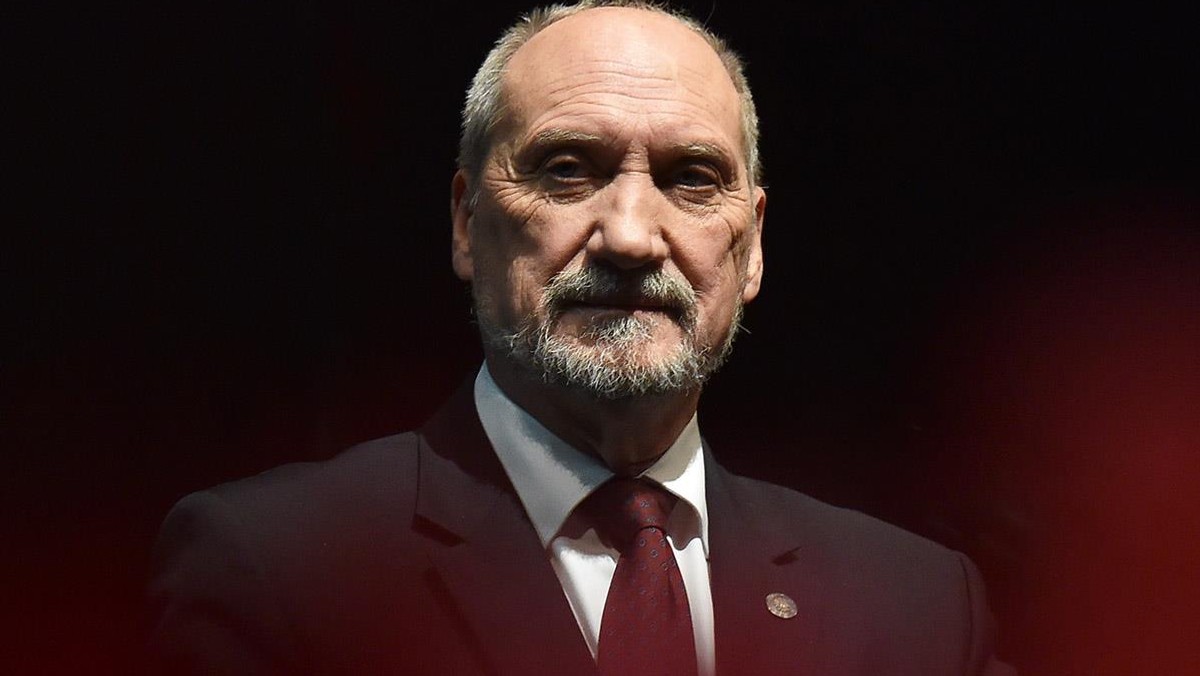 Antoni Macierewicz MON PiS polityka Prawo i Sprawiedliwość