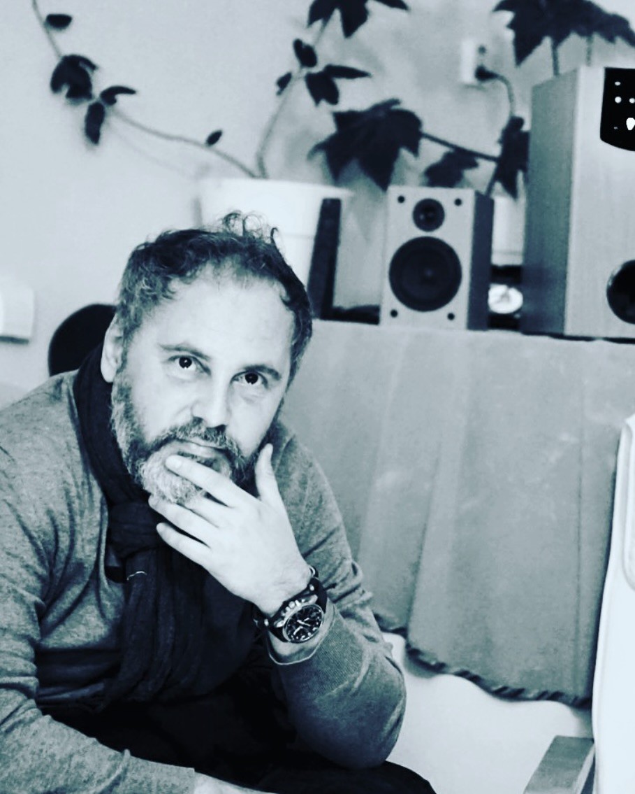 Gitarista a spevák Peter „Ďuďo“ Dudák.