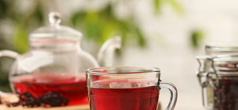 Wypij tę herbatę po obfitym posiłku. Uczucie ciężkości zniknie raz dwa