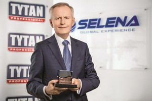 Selena - globalny producent chemii budowlanej. Autorem sukcesu jest Krzysztof Domarecki