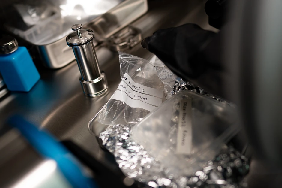 Uzorci sa asteroida Benu