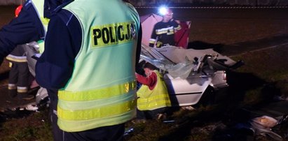 Wypadek pod Kaliszem. Nie żyją dwie osoby