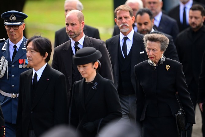 Princ Vilijam i princeza Ana na sahrani norveškog kralja Haralda 