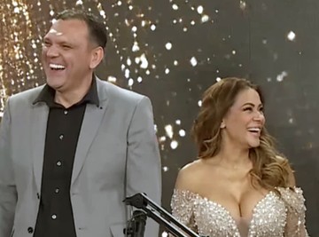 VENČALI SE MINA KOSTIĆ I KASPER: Sudbonosno "da" usred emisije, a evo kako će se pevačica ubuduće prezivati