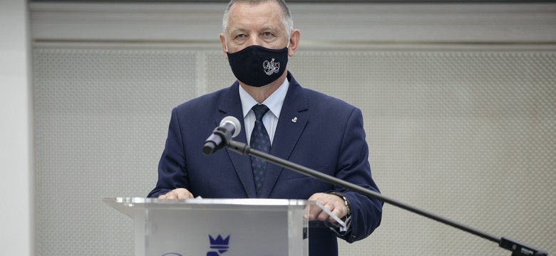 Banaś: Służby wiedzą, że byłem w USA i dostałem duży majątek od przyjaciela