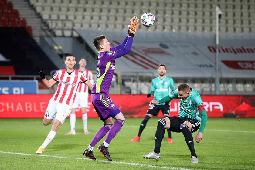 Pilka nozna. PKO Ekstraklasa. Cracovia Krakow - Legia Warszawa. 22.11.2020