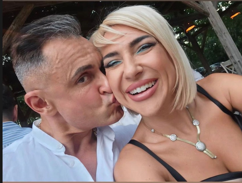 Jovana Jeremić sa dečkom