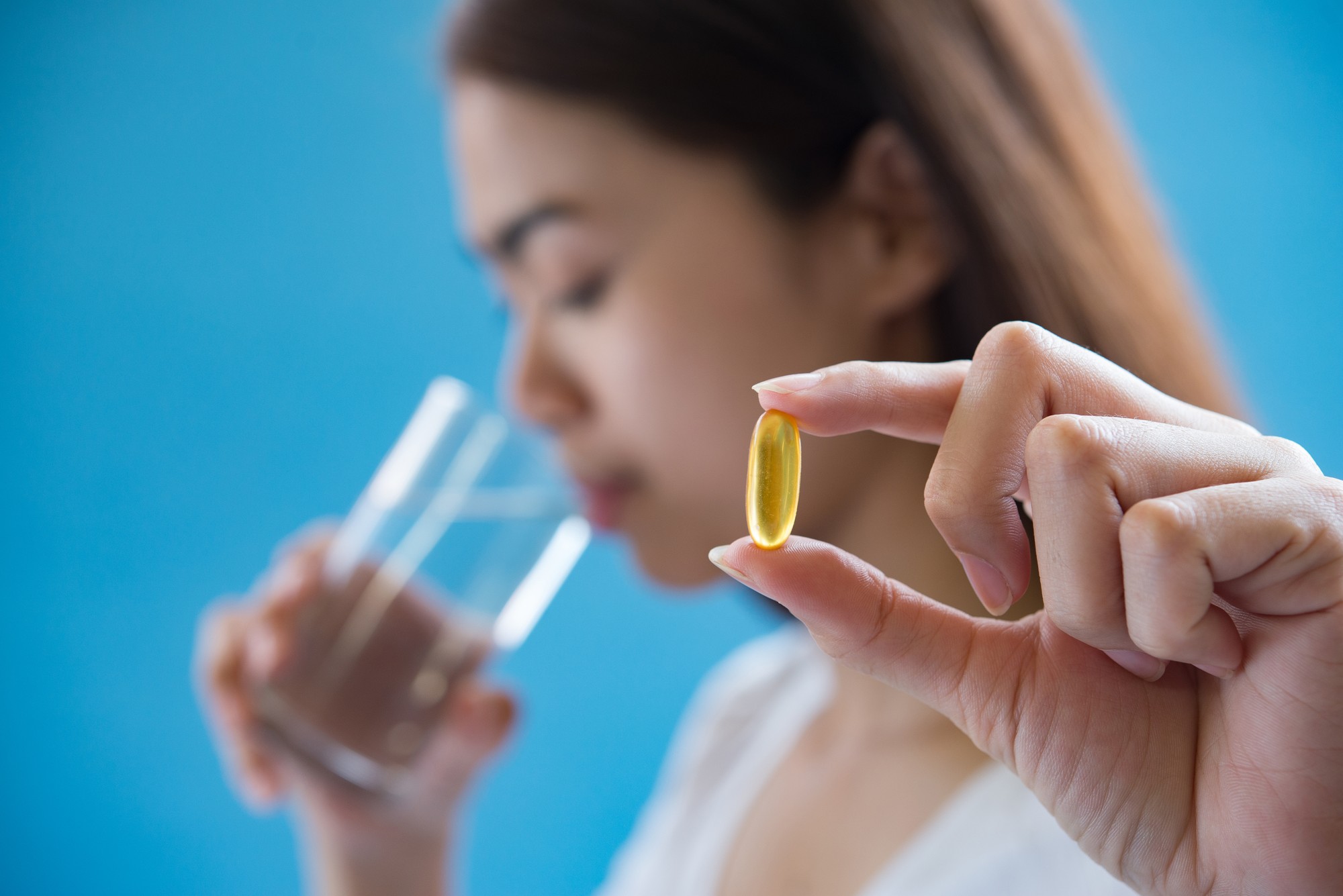 Aká denná dávka je ideálna práve pre váš vek a prečo by ste na tento kľúčový vitamín skupiny B rozhodne nemali zabúdať?
