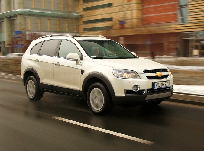Chevrolet captiva z dwulitrowym 150-konnym turbodieslem