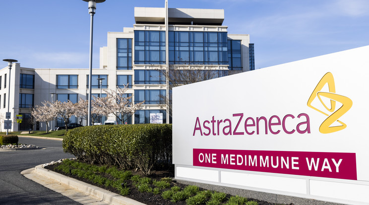Az Európai Unió jogi eljárást indított az AstraZeneca gyógyszergyártó vállalat ellen / Fotó: MTI / Jim Lo Scalzo