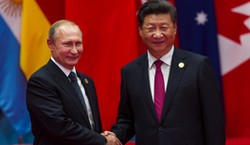 "Chiny i Rosja zaatakują jednocześnie". Miedwiediew odpowiada na prognozy szefa NATO