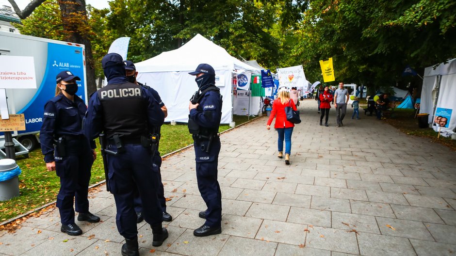 Wystrzał na "białym miasteczku". Nie żyje 94-latek, pozostawił list