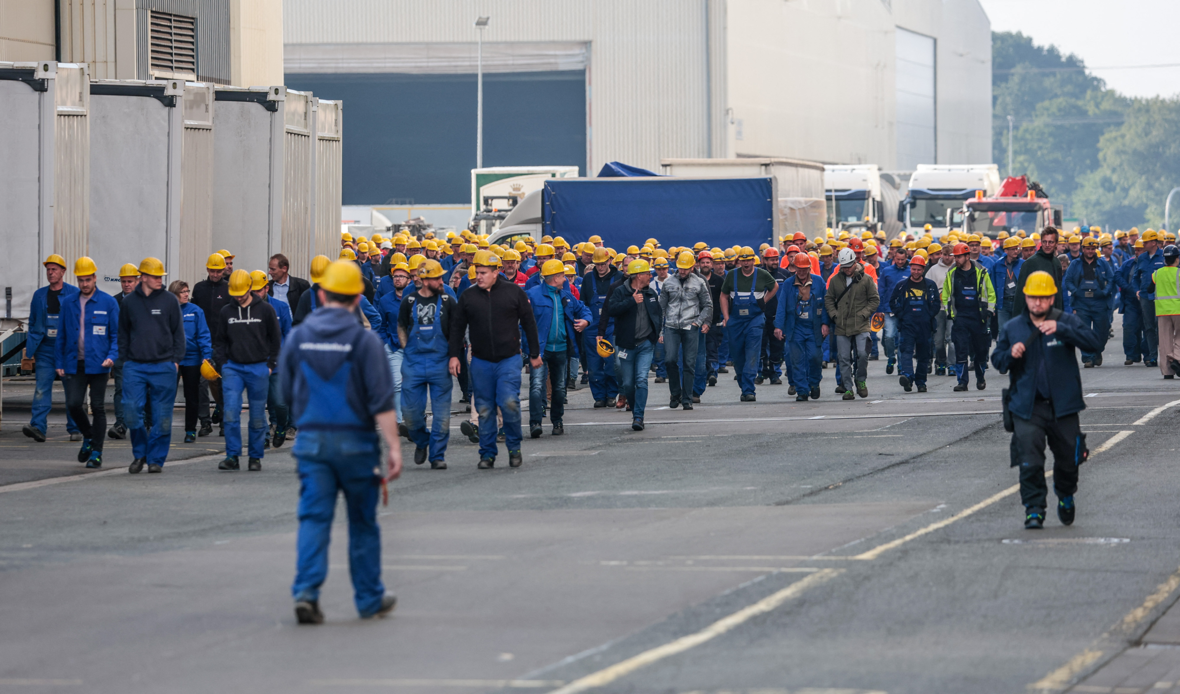 Trotz 10-Milliarden-Auftrag: Meyer Werft erst zu 30-40% saniert