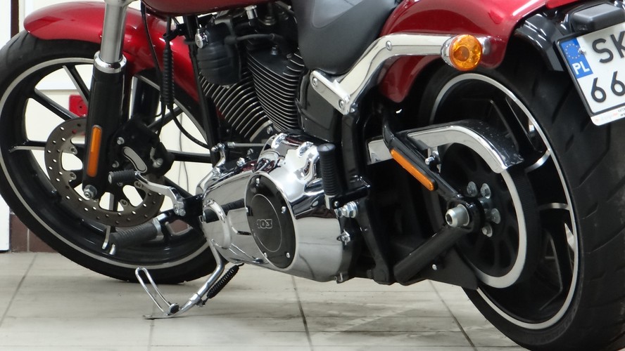 Harley-Davidson Breakout