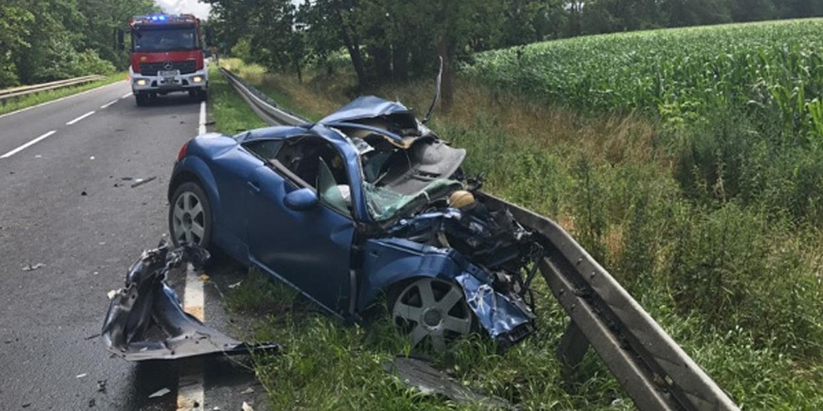 Śmiertelny wypadek na prostej drodze. Zginął 34-latek