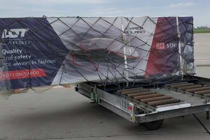 Polski prototyp kapsuły Hyperloop poleciał do USA na testy