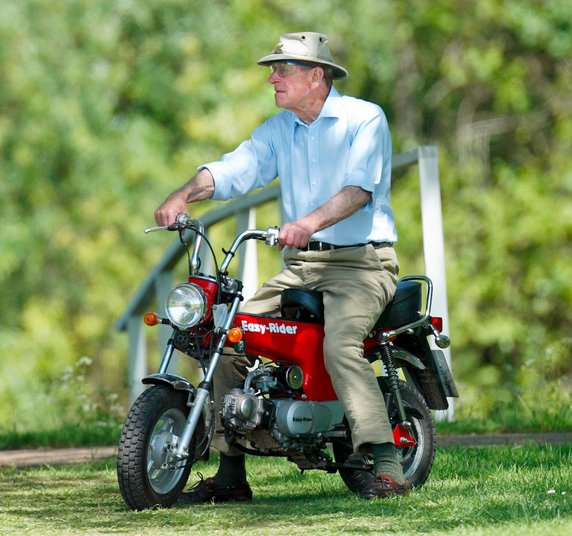 Książę Filip na przestrzeni lat. Takiego go zapamiętamy