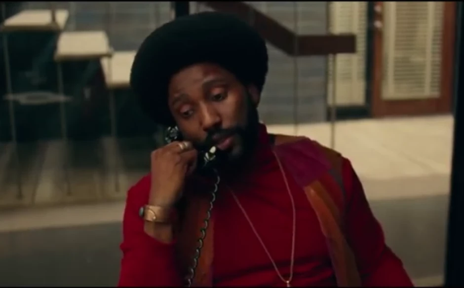 Scena iz filma BLACKkKLANSMAN