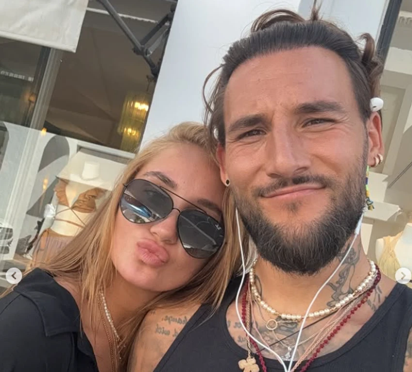 Nemanja sa sestrom Vanjom