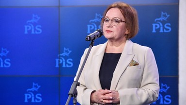 Anna Zalewska przeprasza Agnieszkę Pomaskę. Uwagę przykuwa jeden drobny szczegół