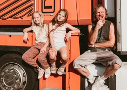 Jest zwiastun filmu "Tata" w reżyserii Anny Maliszewskiej. Produkcja w kinach jeszcze zimą