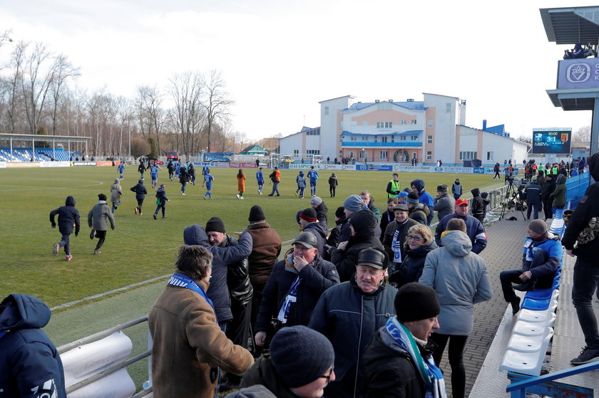 Mecz FC Mińsk – Dynamo Mińsk (3:2) oglądało z trybun ponad 3 tysiące kibiców.