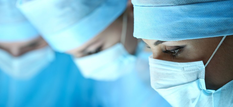 Pionierski przeszczep narządów szyi i transplantacja szpiku u 7-latka