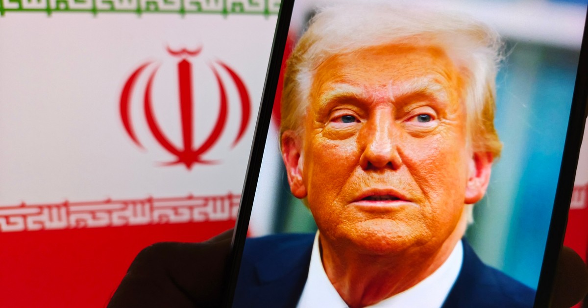 Trump rozważa zezwolenie na atak USA na Iran. Został poinformowany o nowych opcjach ataku na Państwo Islamskie