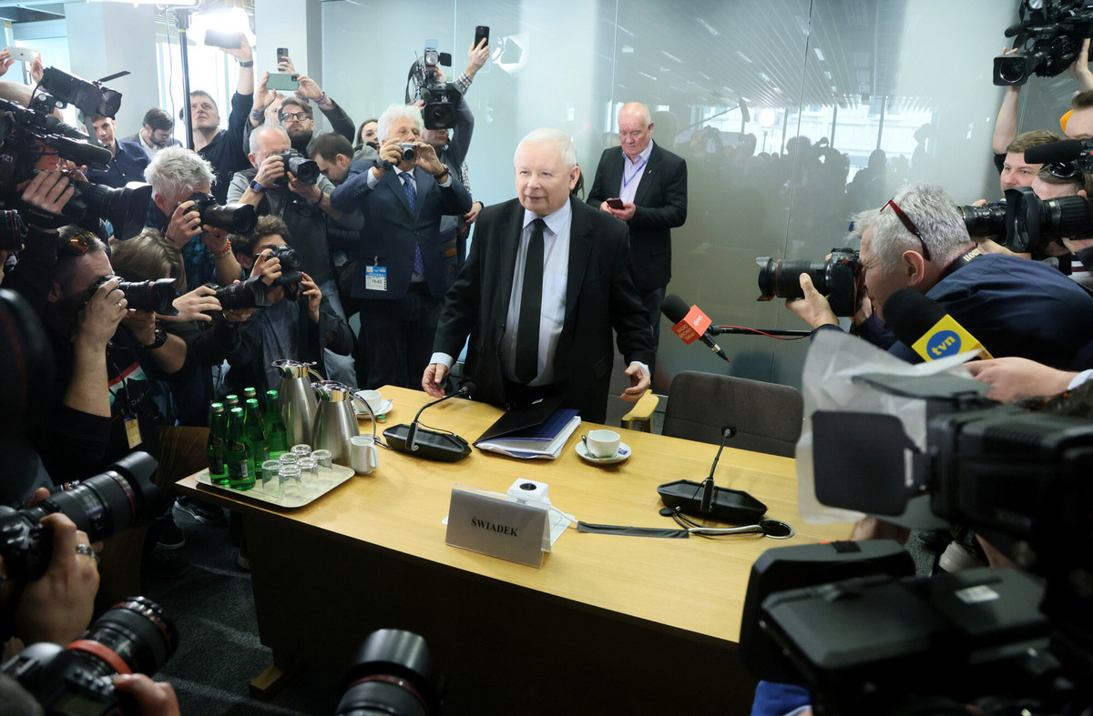 Jarosław Kaczyński znów stanie przed komisją. Jest data