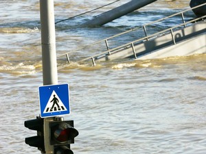 GLAM-Riadó- Itt az árvíz! Segíts te is!