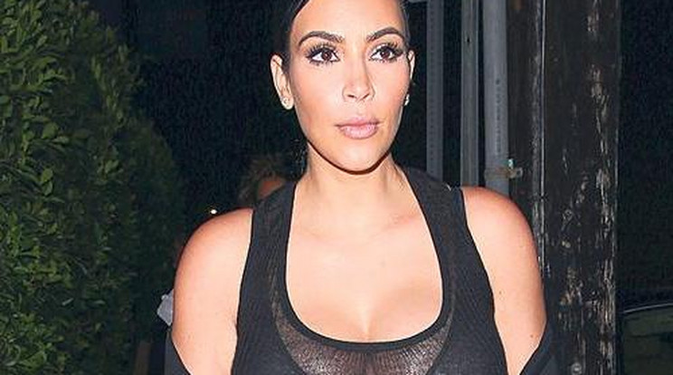 Kim Kardashian kiakadt a Twitterre