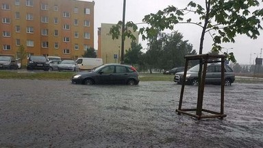 Bydgoszcz zmaga się ze skutkami opadów. "Jakby tsunami przeszło"