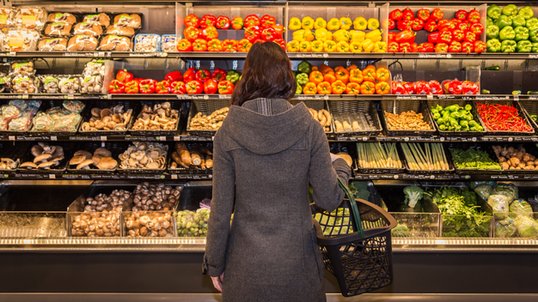 Sylwester 2019/2020 godziny otwarcia sklepów Biedronka, Lidl, Żabka